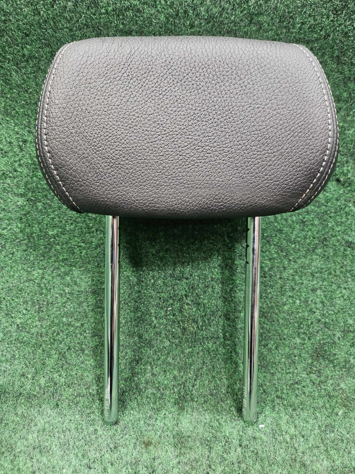 2017-2021 BMW 330i Rear Seat Headrest black leather OEM 52207319512