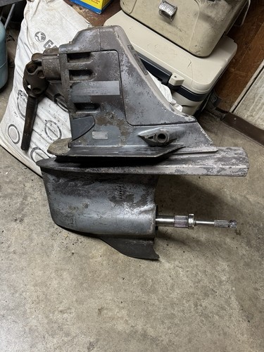 Volvo Penta DP stern complete outdrive 1.95 ratio 3868913 Freshwater 737 hours