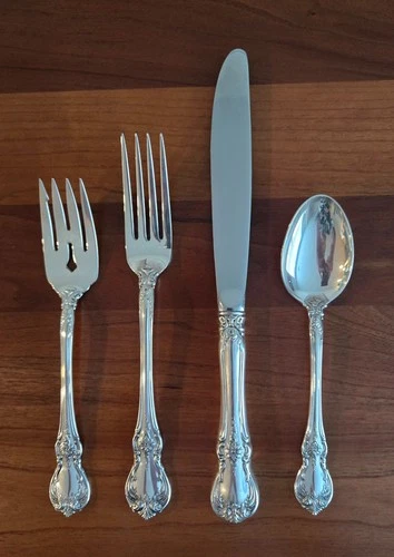 Towle OLD MASTER Sterling Silver Four (4) Piece Place Setting - Original Owner