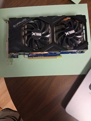 SAPPHIRE Dual-X AMD Radeon HD7850 PCIe x16 Fan Heatsink Multi-Monitor