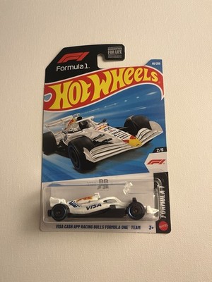 Hot Wheels Visa Cash App Racing Bulls F1 Team 1:64 Limited Edition