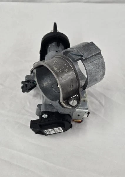 Cilindro de bloqueo interruptor de encendido Chevrolet Cobalt 2005-2010 con conjunto de llaves OEM Foto 4 de 4