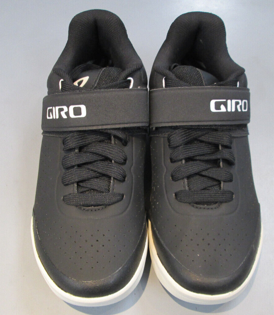 Giro Chamber II Downhill Cycling Shoes Black/White Size 40 New No box