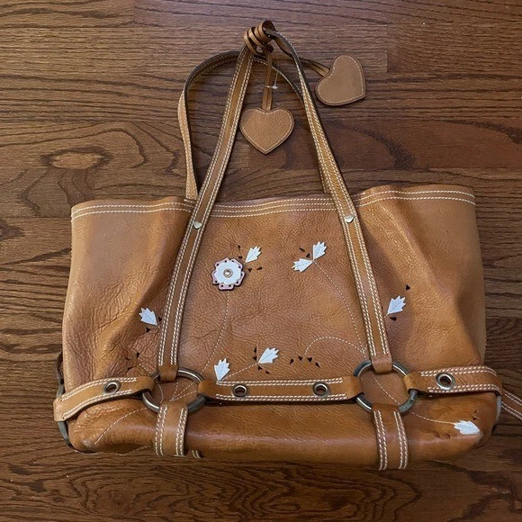 Bolso de Mano de Cuero LUELLA Daria Apliques Florales Foto 3 de 4