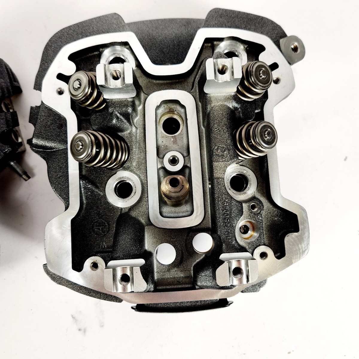 Harley Davidson Screaming Eagle CNC Ported Stage 4 IV Heads
