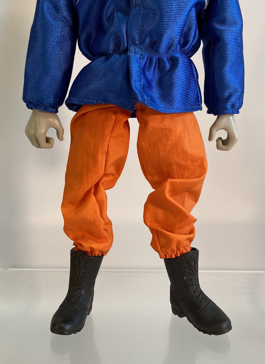 レア品　カナダ製　GIジョー アドベンチャーチーム Vintage 2001 GI Joe Adventure Team Hunt For Yeti 12” Figure