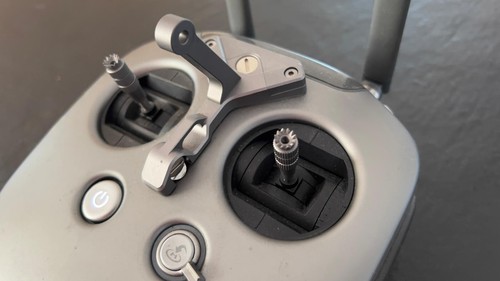 DJI Inspire 2 PRO + Batteries + X7 BRAND NEW unregistered ZERO HOURS - Picture 10 of 10