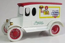 BOX 1992 Ertl Christmas Ronald McDonald House 1920 INTERNATIONAL TRUCK Coin Bank