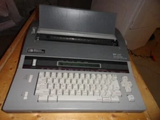 Smith Corona Word Processor/Typewriter 5F