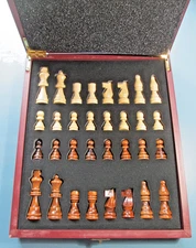 Wooden Chess Set in Cherrywood Hinged Gift Box w/Latch 9" x 10.5" x 1.75" NEW