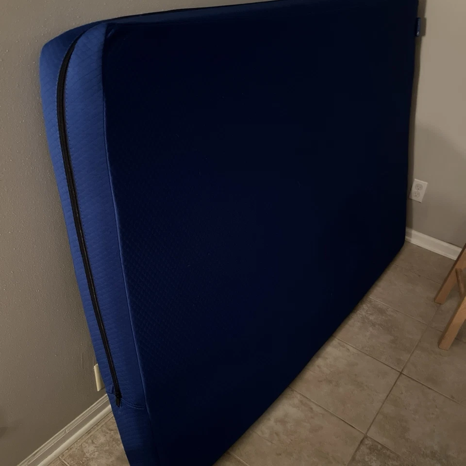 Alfombra de práctica en casa Tumbl Trak 4 x 6 pies x 6 pulgadas de espesor espuma para gimnasia | Nueva Foto 2 de 4