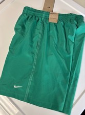 NWT Kids Nike XL standard fit Green shorts Unlined Drawstring Dri Fit