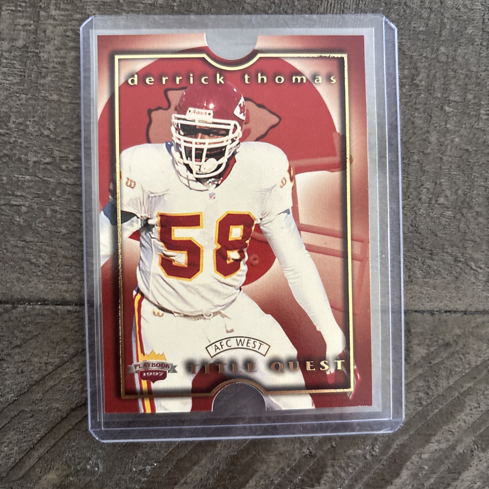 1997 Score Board Playbook - Title Quest Derrick Thomas #TQ8! Rare! Chiefs!