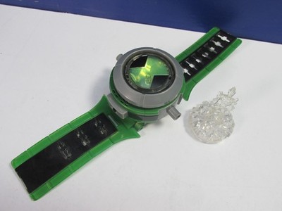 BEN 10 ULTIMATE OMNITRIX CRYSTAL TOPPER UHR Figuren TOY BANDAI Alien Force