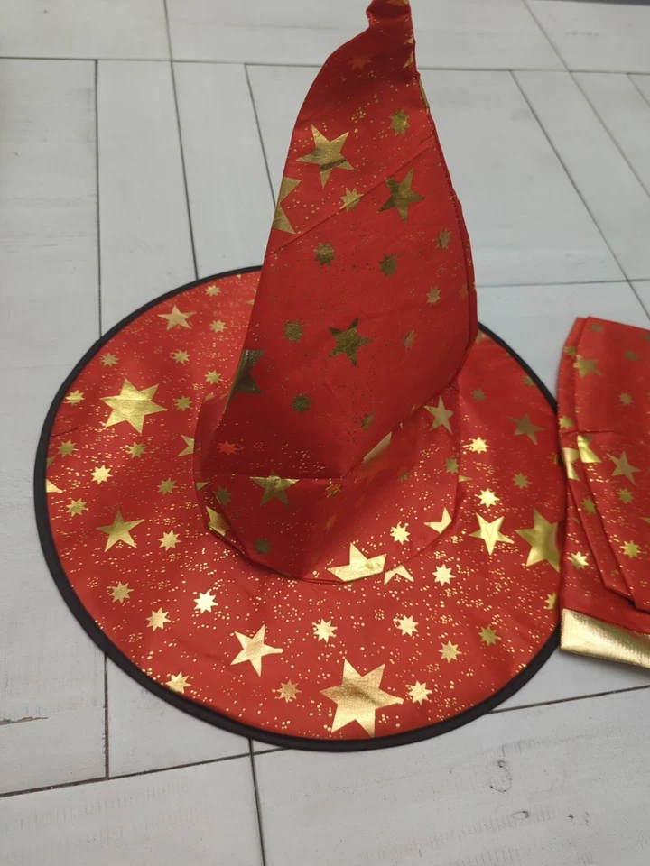 Fantasia cosplay infantil Halloween estrelas douradas vermelhas chapéu bruxo e capa - Imagem 2 de 4