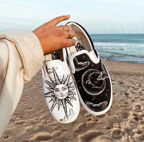 Vans Slip On Senza Lacci Sole e Luna - Sun \u0026 Moon [Scarpe Custom] 100%  Originali | eBay