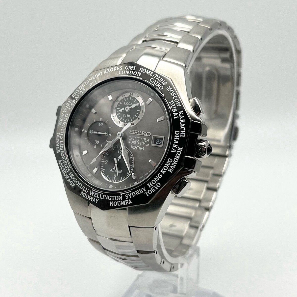 Seiko Courtura 5T82-0AA0 World Timer 100M 10ATM 42mm Quartz Seiko Courtura 5T82-0AA0 World Timer 100M 10ATM 42mm Quartz