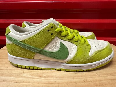 Nike SB Dunk Low Pro Atomic Green Chlorophyll DM0807-300