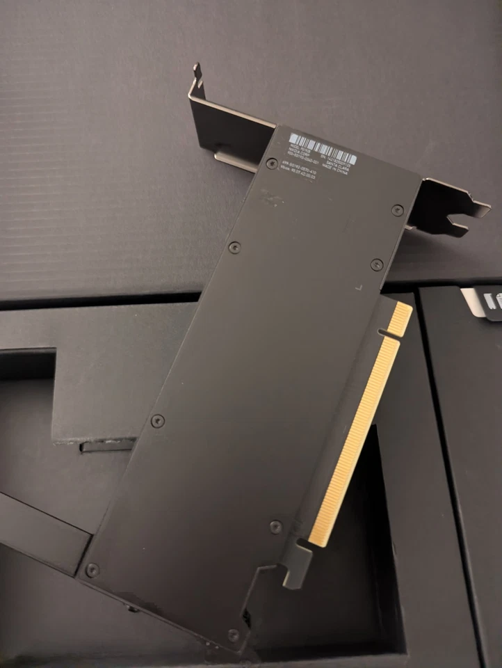 Nvidia PG192B Quadro RTX 2000 ADA 16GB GDDR6 PCIe 4.0x16Nvidia PG192B - Immagine 4 di 4