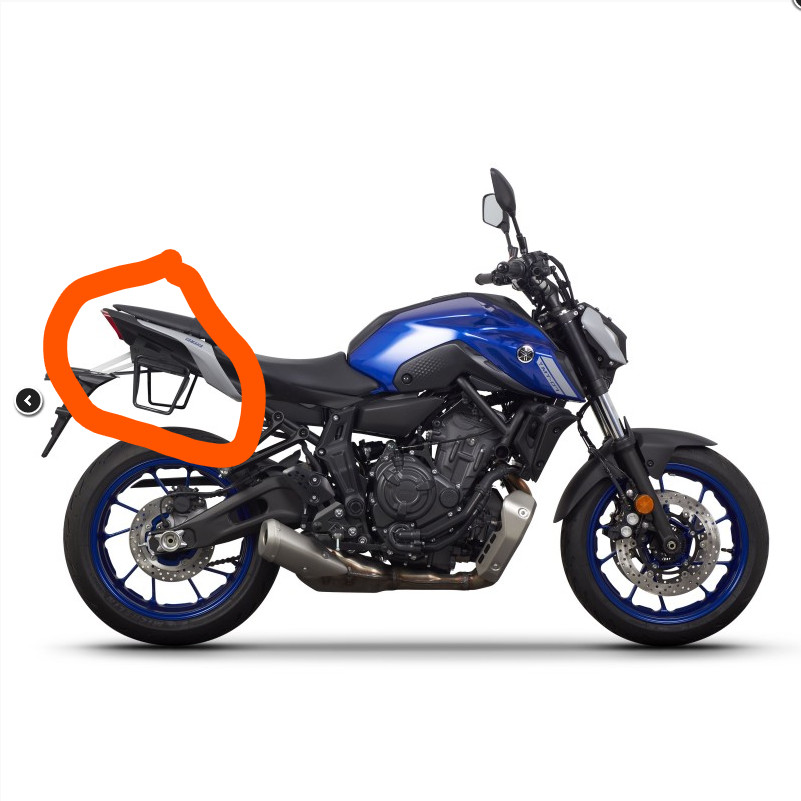 Support sacoche SHAD SR YAMAHA MT-07 2014-2023 finition premium noir