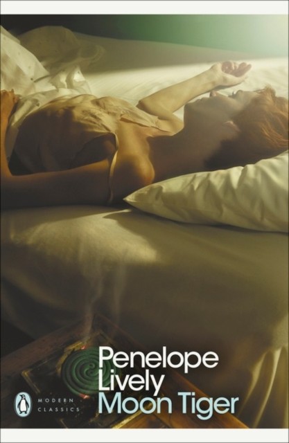 Moon Tiger by Penelope Lively (Paperback Book)