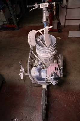 ame♡ Graco 248942 FieldLazer S100 Airless Striper w/ Honda GX31