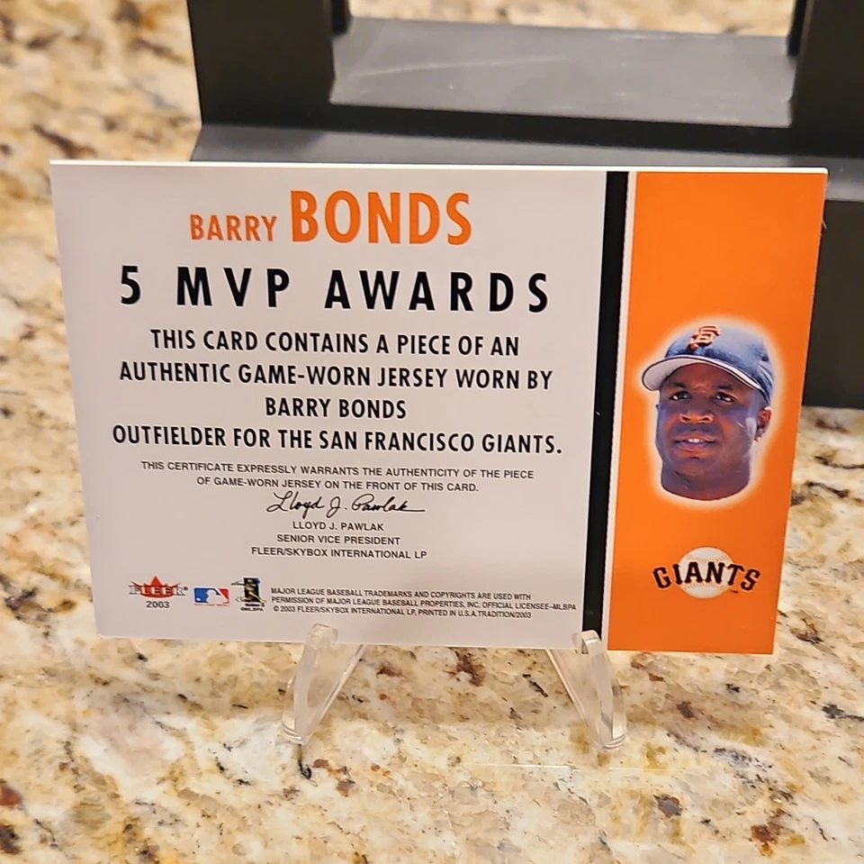 2003 Fleer Tradition #25 MS Barry Bonds Milestones Game Worn Jersey Giants  - Image 2 of 2