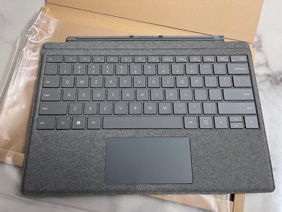 Genuine Microsoft Surface Pro 1725 Magnetic Keyboard for Surface