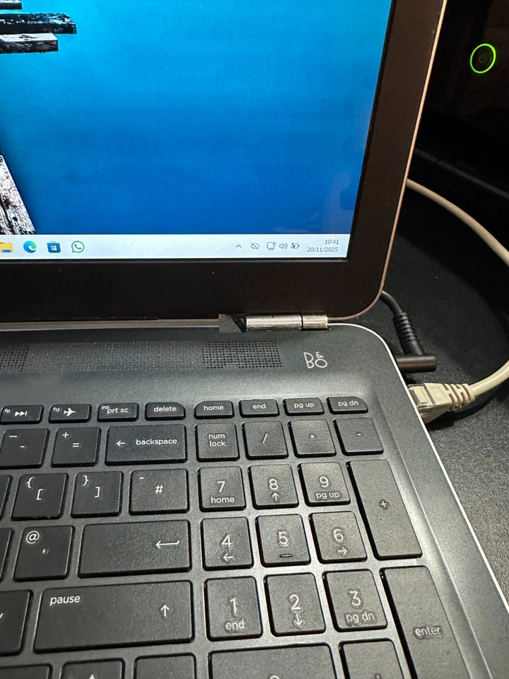 HP Pavilion 3165NGW AMD A10-9600P RADEON R5, 10 COMPUTE CORES 4C+6G 2,40GHz - Immagine 2 di 4