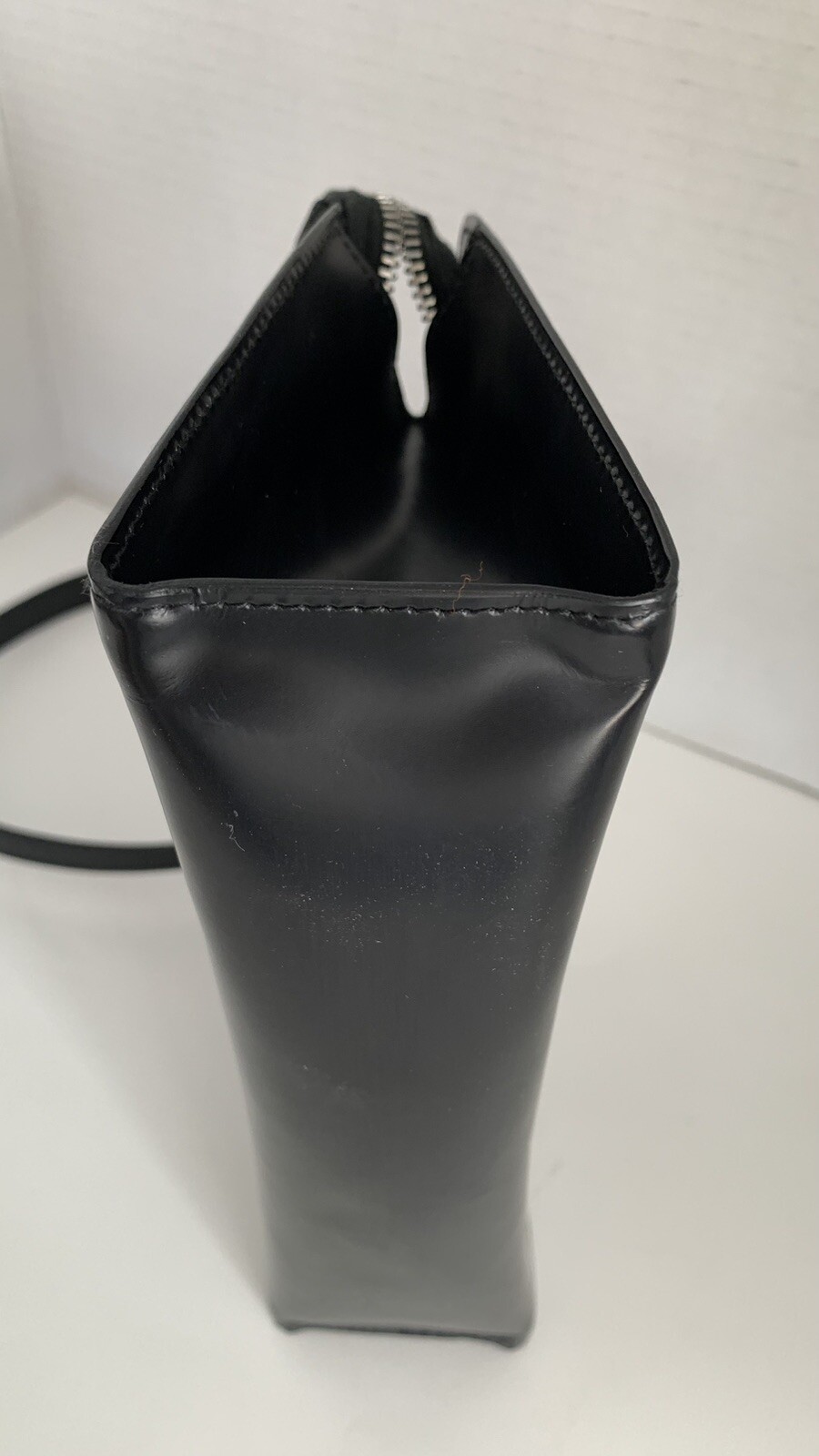 Bally vintage bag/clutch black Leather , Shoulder Str… Gem