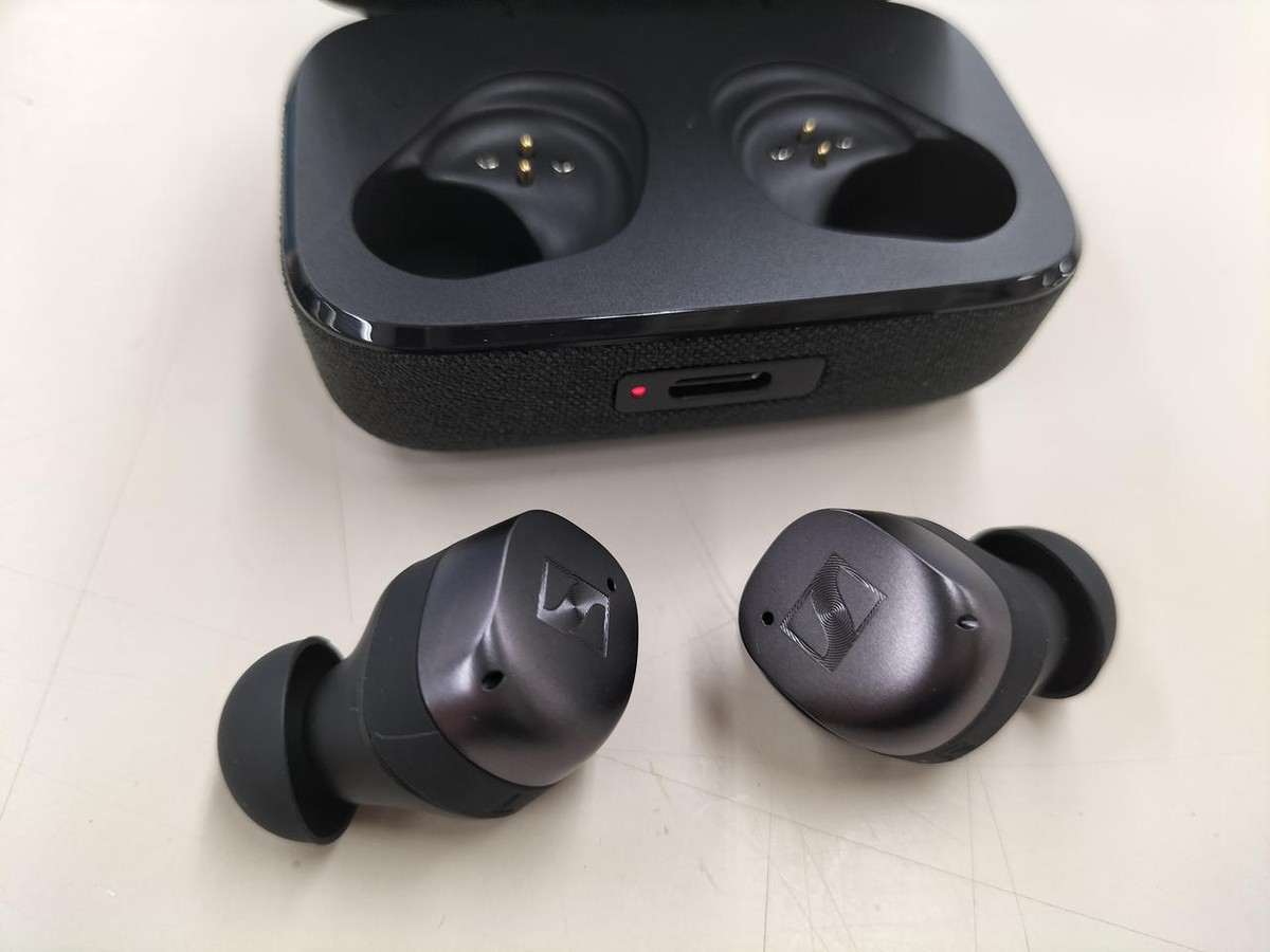 Sennheiser MOMENTUM 4 True Wireless Earbuds Graphite Bluetooth 5.4