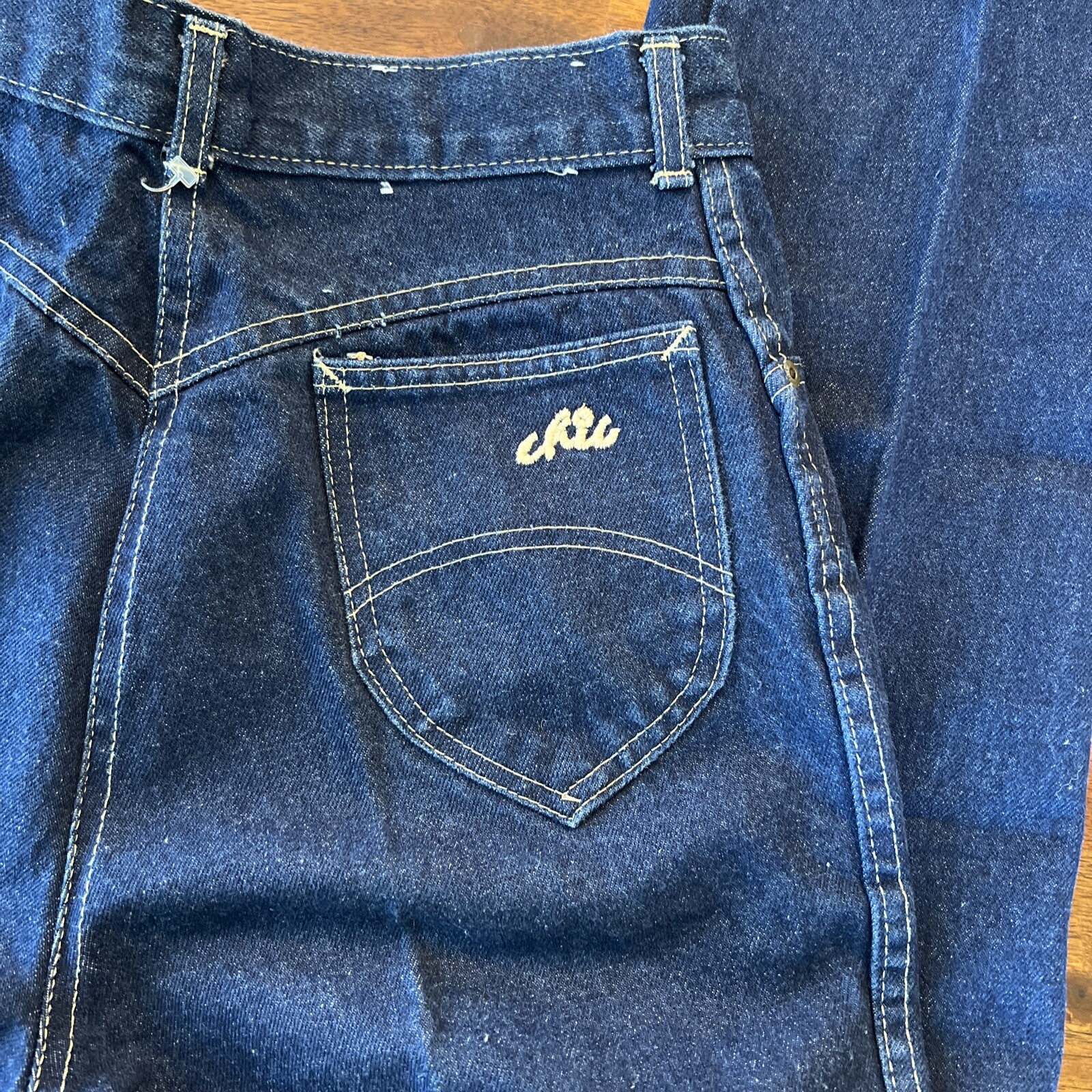 Vintage Chic High Waisted Mom Jeans made in USA 100 Cotton size 1112