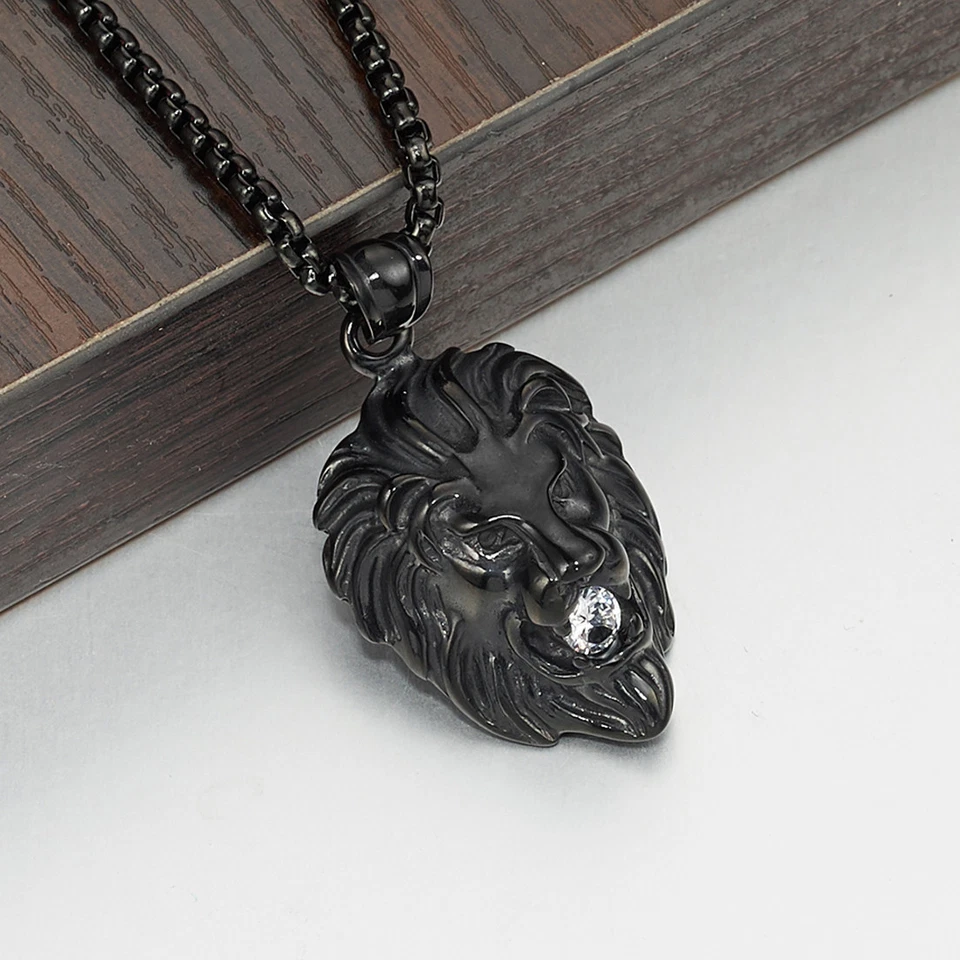 Collar colgante cabeza de león de acero inoxidable negro para hombre cadena Rolo con piedra blanca Foto 3 de 4