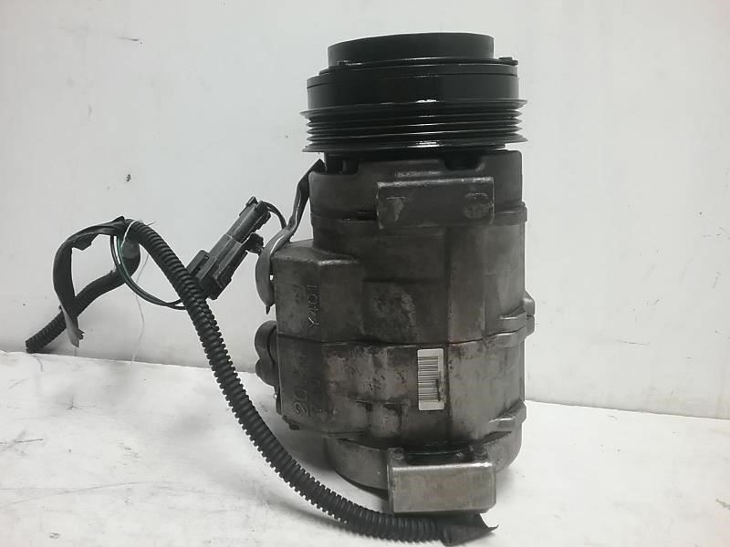 チップ 1130A244 Genuine Mitsubishi CENTER BOLT,CRANKSHA | eBay
