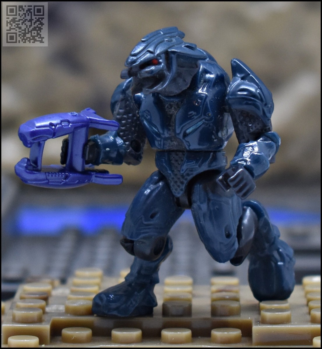HALO MEGA BLOKS BLUE COVENANT ELITE COMBAT MINI FIGURE 97015
