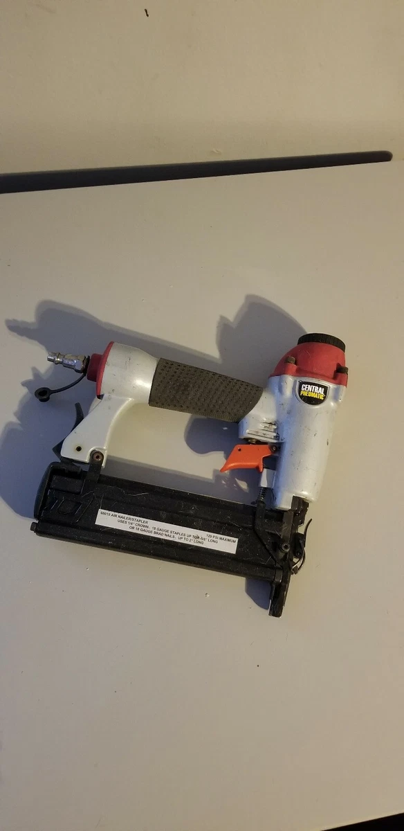 Central Pneumatic 18 Gauge 2 in 1 Air Nailer Stapler
