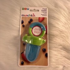 Munchkin Soft Food Feeder New sealed