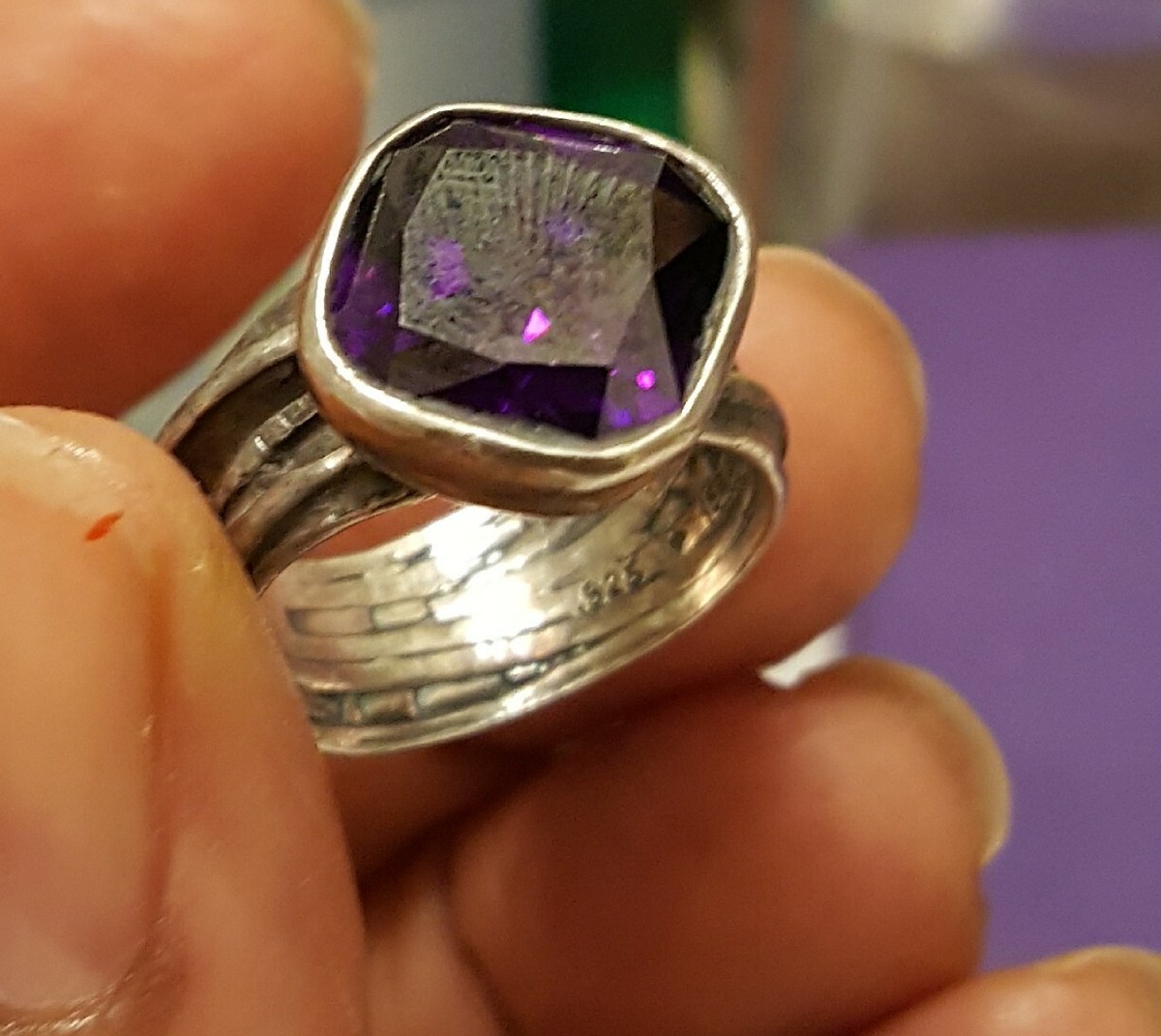 Bague Silpada Glamour - Zircone Cubique Violette - Argent Massif - Taille 7 - Occasion