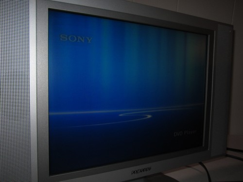 Samsung 14.75" TV Model LTN1535 S - TV/Monitor, Retro Gaming, Kitchen READ!!! - Picture 5 of 9
