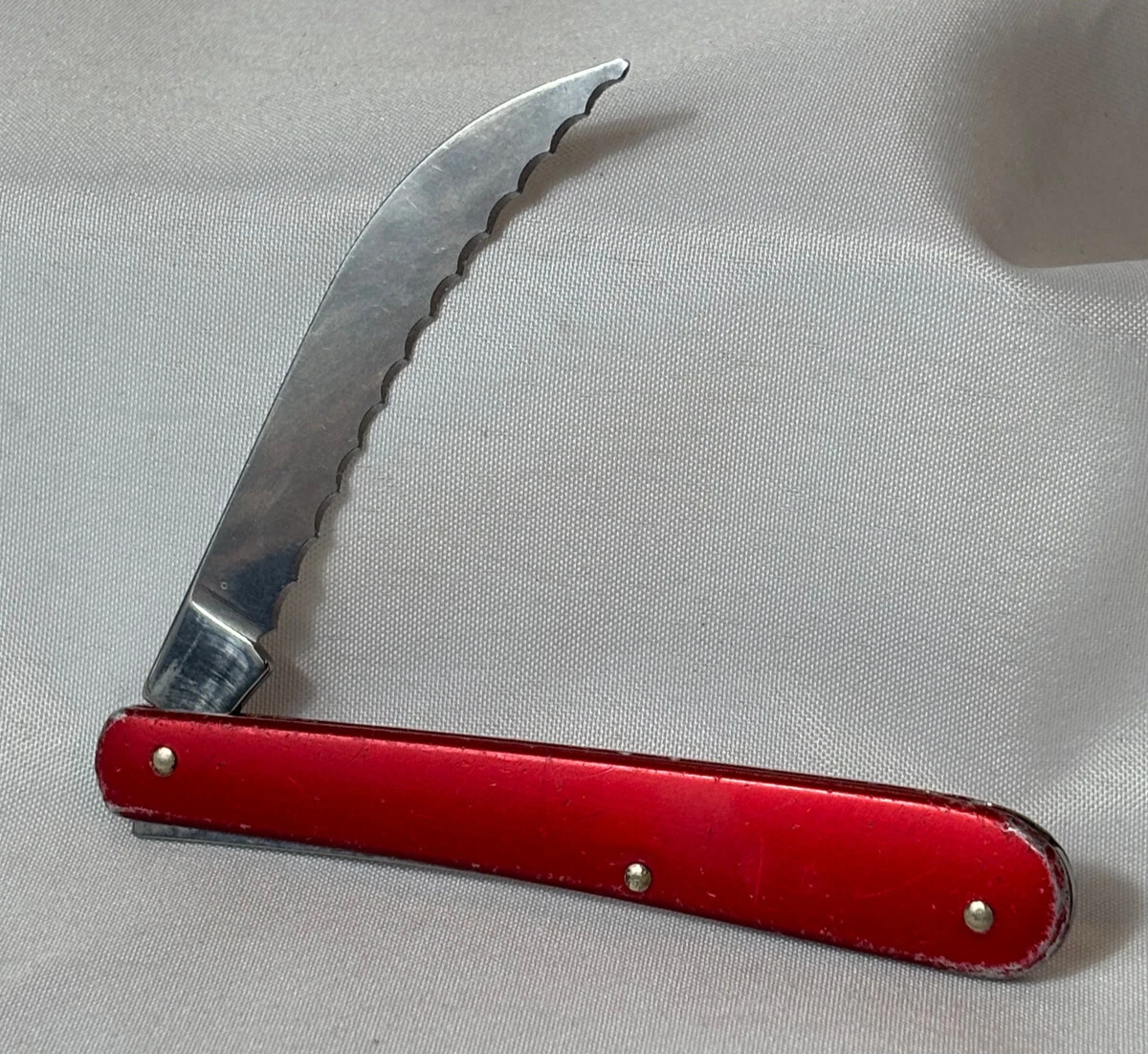 Victorinox Stainless Steel Blade Serrated Collectible Folding
