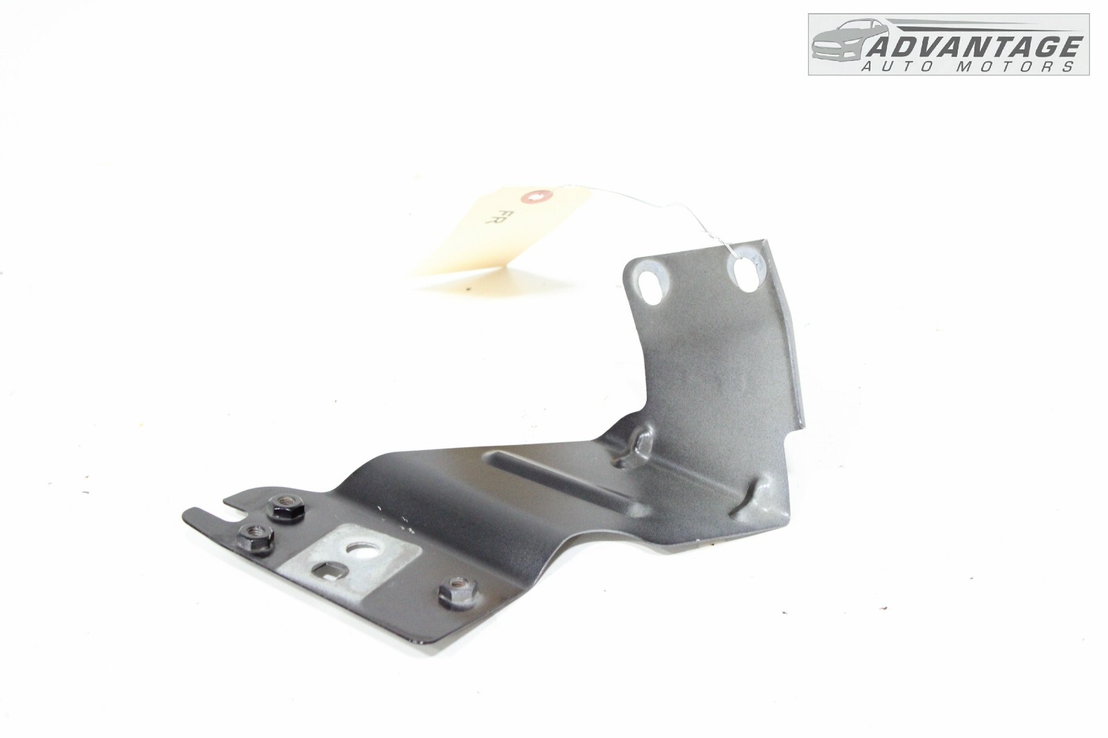 2014-2020 MASERATI GHIBLI FRONT RIGHT FENDER LOWER MOUNT SUPPORT BRACKET OEM