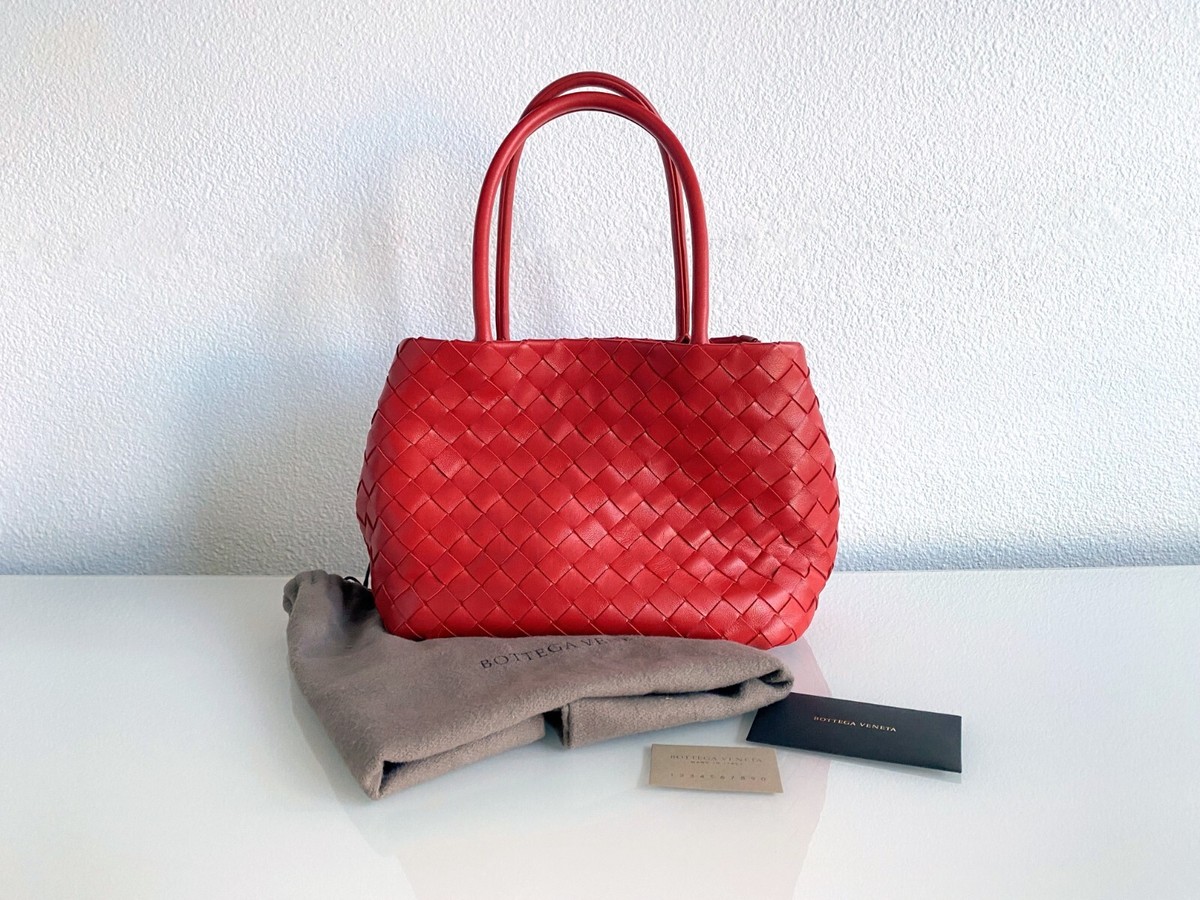 ショルダーバッグ・ポシェット Bottega Veneta Dark Red Intrecciato Lamb Leather Shoulder Bottega Veneta Dark Red Nappa Intrecciato Shoulder Bag