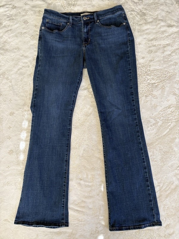 Levi Women’s Classic Bootcut Blue Denim Jeans Stretch 5-Pocket Size 10