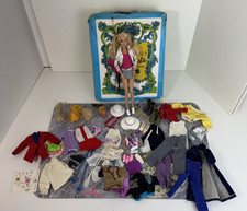 Vintage 1968 Mattel World of Barbie Doll Case No. 1002 Barbie Doll w/ Clothes