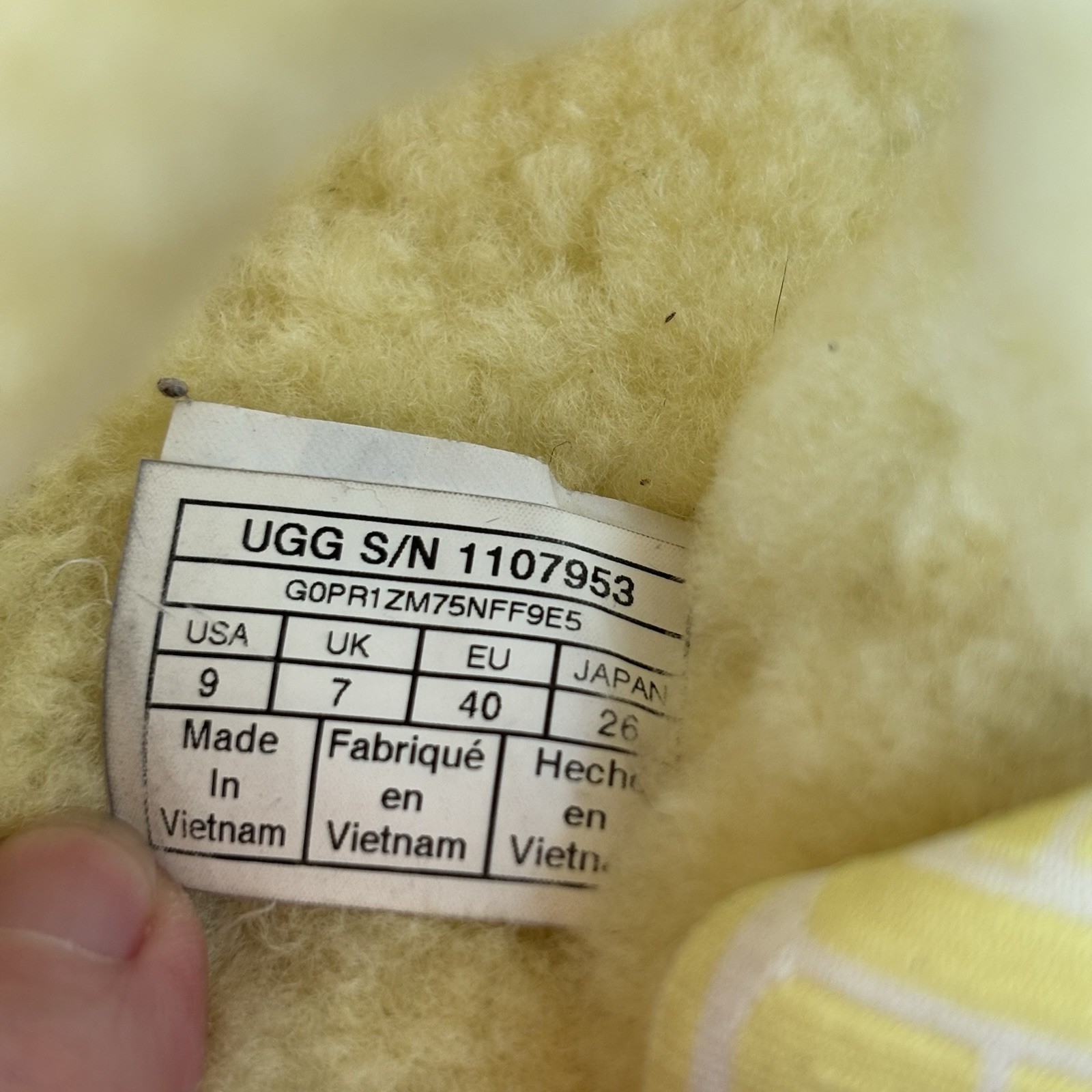 PANTOFOLA D’ORO UGG SANDALI PANTOFOLE IN PELLE DI PECORA GIALLO FLUFF OH YEAH SLIDE US 9