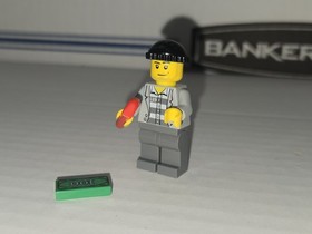 LEGO CITY Police Minifigure Lot w/ Police Officer, Criminal, Dog & ATV 7279