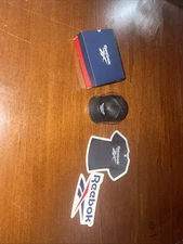 Zuru Mini Brands Sneakers Reeboks Pink & Black Reebok Mini Hat & Stickers