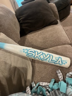 Easton Youth Softball Bat Skyla SK22 29'' 19oz -10 2-1/4 Dia Ultra Light Aqua