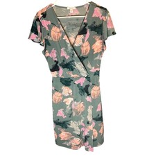Nine West Floral Wrap Dress Flutter Sleeve Green Pink Peach Size Medium