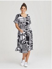 Virtuelle casual shift dress women plus size 12 black White abstract pockets